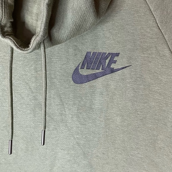 Nike Rally Sportswear Funnel Neck Sleeveless Sweatshirt Green Pocket Size Small - Picture 3 of 7